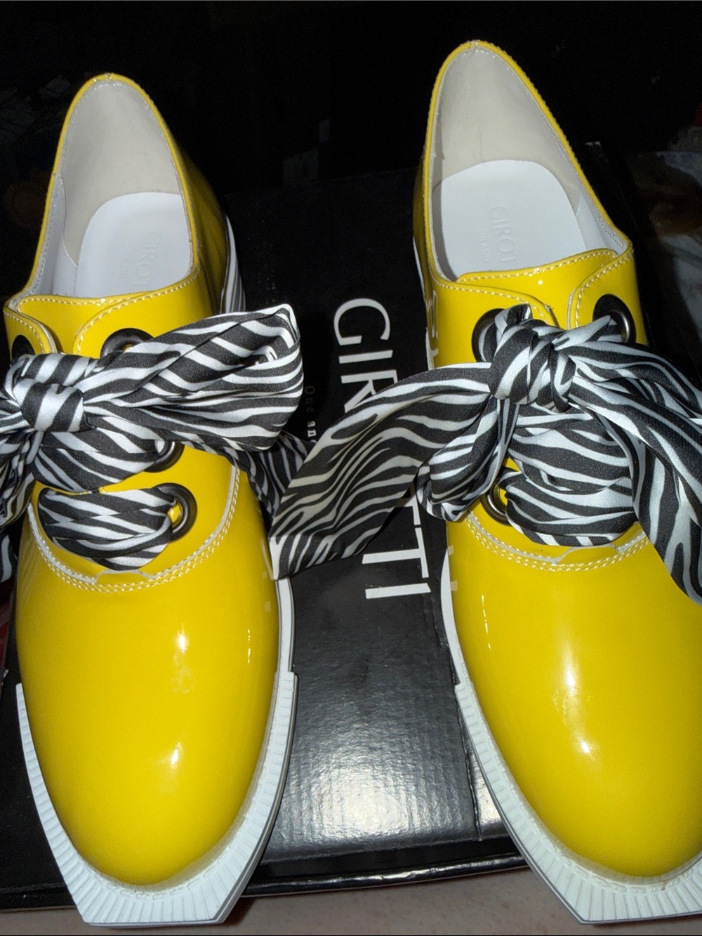 Girotti size 41 Yellow Patent Platform Sneakers with Zebra Ribbon Laces